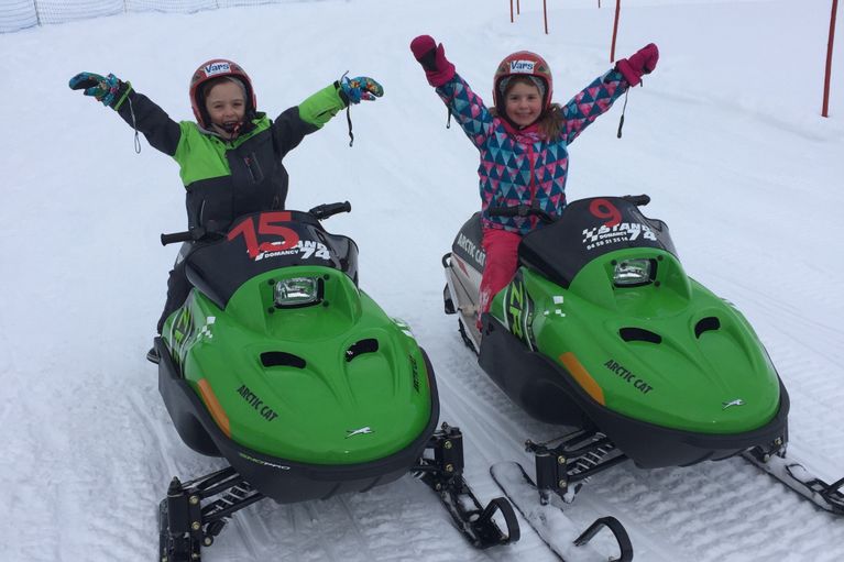 scooter des neiges enfants vars scootparadize